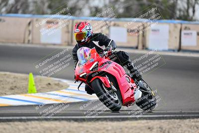 media/Apr-18-2025-TrackDaz (Fri) [[45f5874c44]]/B Group/Session 4 (Turn 6 - Outside)/